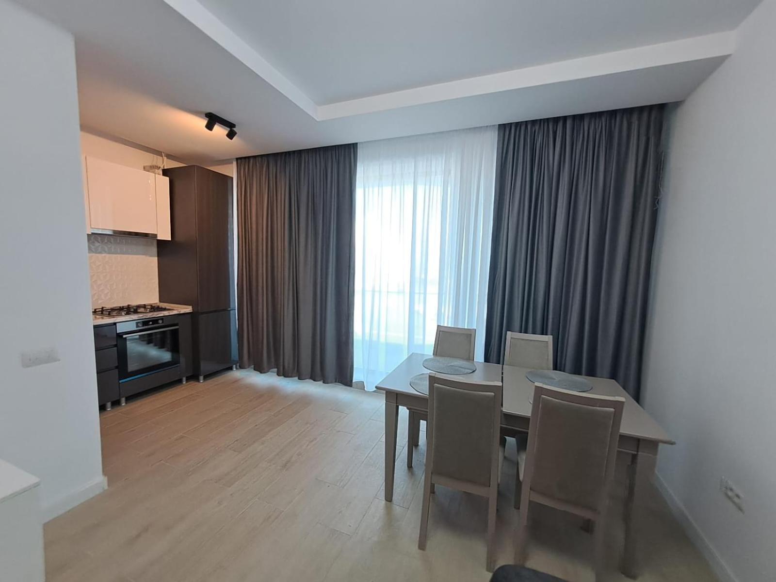 On Leon Aqua Magic Apartment